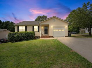 200 Center St, Greer, SC 29651