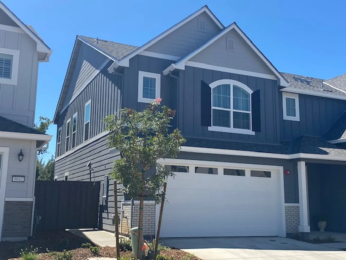 9036 Summit Ln photo 1
