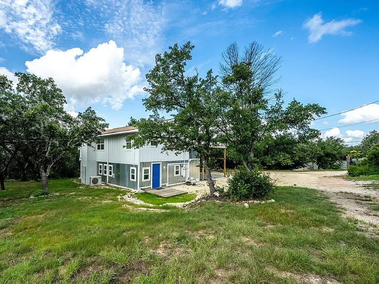 10011 Little Creek Cir — Photo 2
