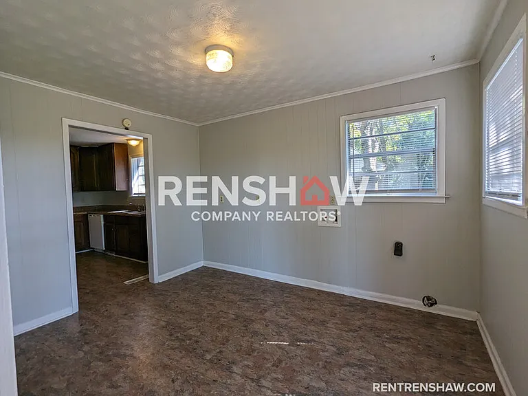 1887 N Graham St — Photo 13