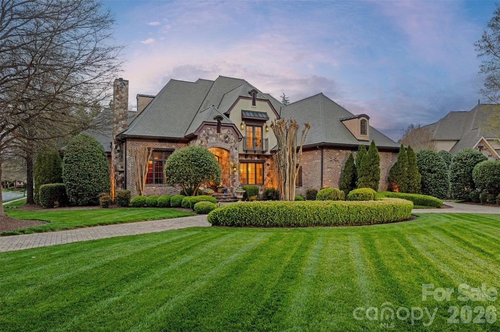 8304 Marcliffe Ct, Waxhaw, NC - View 2