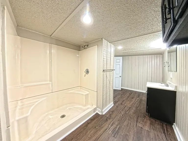 306 W Reed St — Photo 10