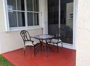 876 Sand Creek Cir #0, Fort Lauderdale, FL 33327