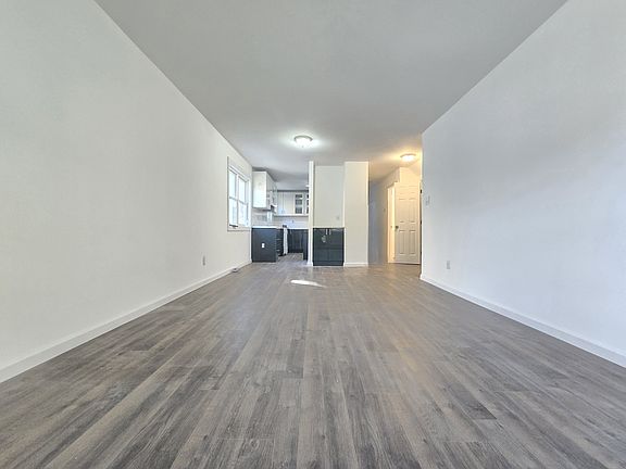 3rd image of 24016 69th Ave APT 2