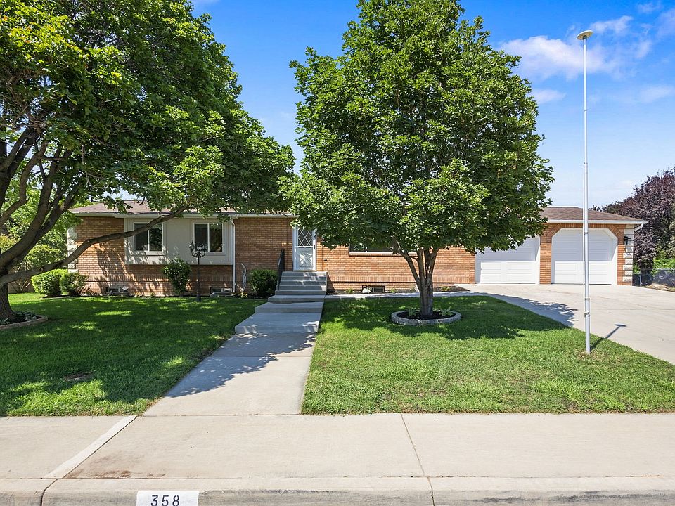 1st image of 358 W 1200 N