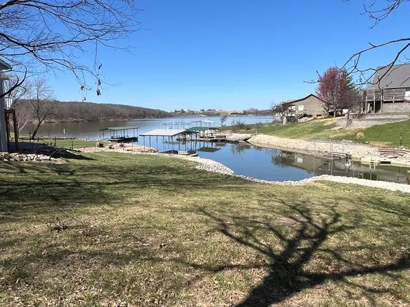 32254 Mallard Dr, Unionville, MO 63565