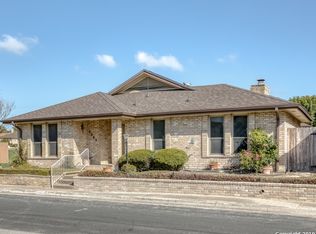 6003 Crescent Fls, Windcrest, TX 78239