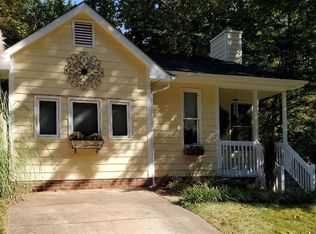 3 Brookshire Ct, Greensboro, NC 27455