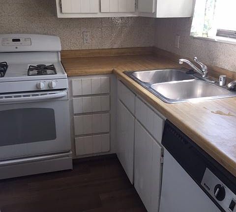 2nd image of 2800 La Habra St #3
