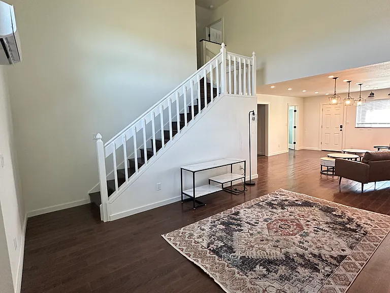 225 Prospect Dr #B — Photo 11