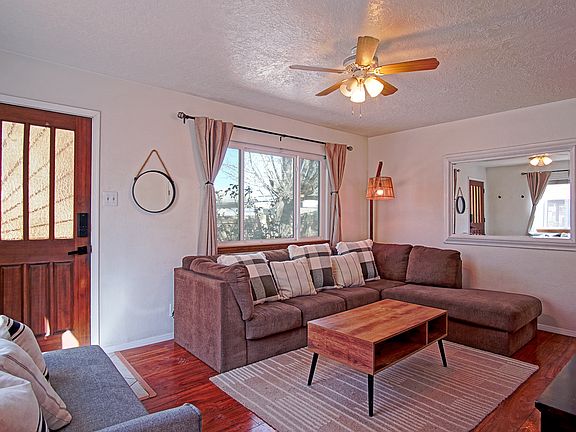 4th image of 4812 Joem Ln NW