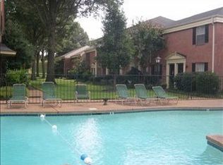 5676 Quince Rd APT 10, Memphis, TN 38119