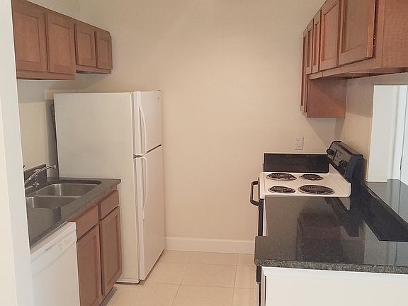Kitchen, new cabinets, granite counter tops