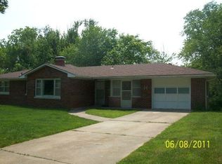1926 Green Berry Rd, Jefferson City, MO 65101