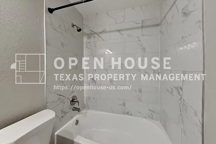 14707 Arbor Trace Ct — Photo 17
