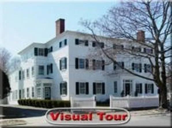 189 High St #3, Newburyport, MA 01950