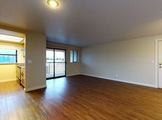 8620 3rd Ave NW #D3, Seattle, WA 98117
