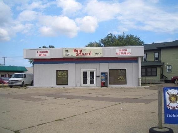 1st image of 1220 Superior Ave