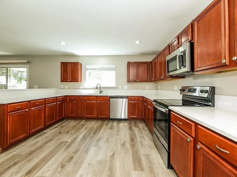 12290 Lawson Creek Dr — Photo 9
