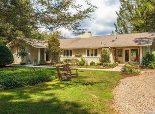 10 Prominence Ln, Swannanoa, NC 28778