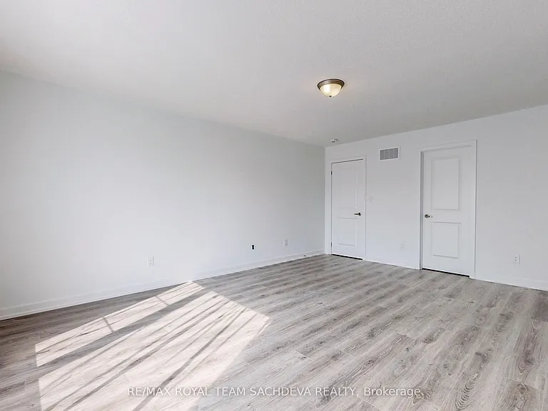73 Pine Gate Pl — Photo 19