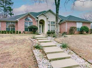 6102 Stoneridge Dr, Texarkana, TX 75503