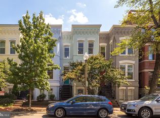 416 10th St SE, Washington, DC 20003