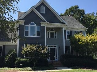 106 S Coslett Ct, Cary, NC 27513