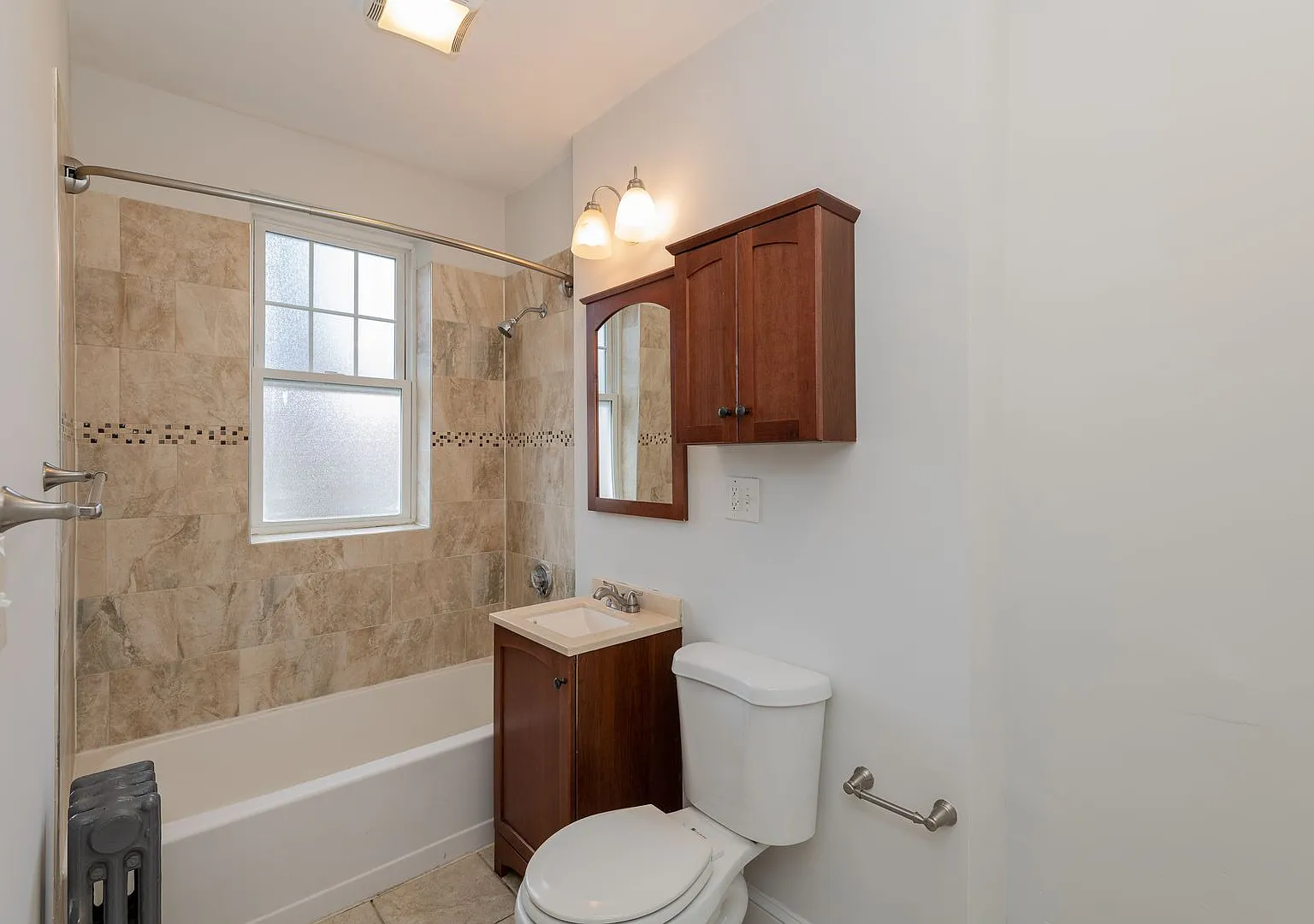 $2,385 Brighton Studio Near Cleveland Circle | Heat & Hot Water Included | Close to the Green Line — Photo 4