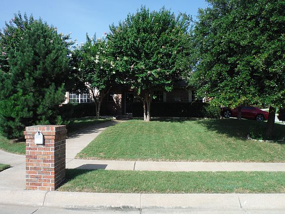 3rd image of 859 Valley Green Ct