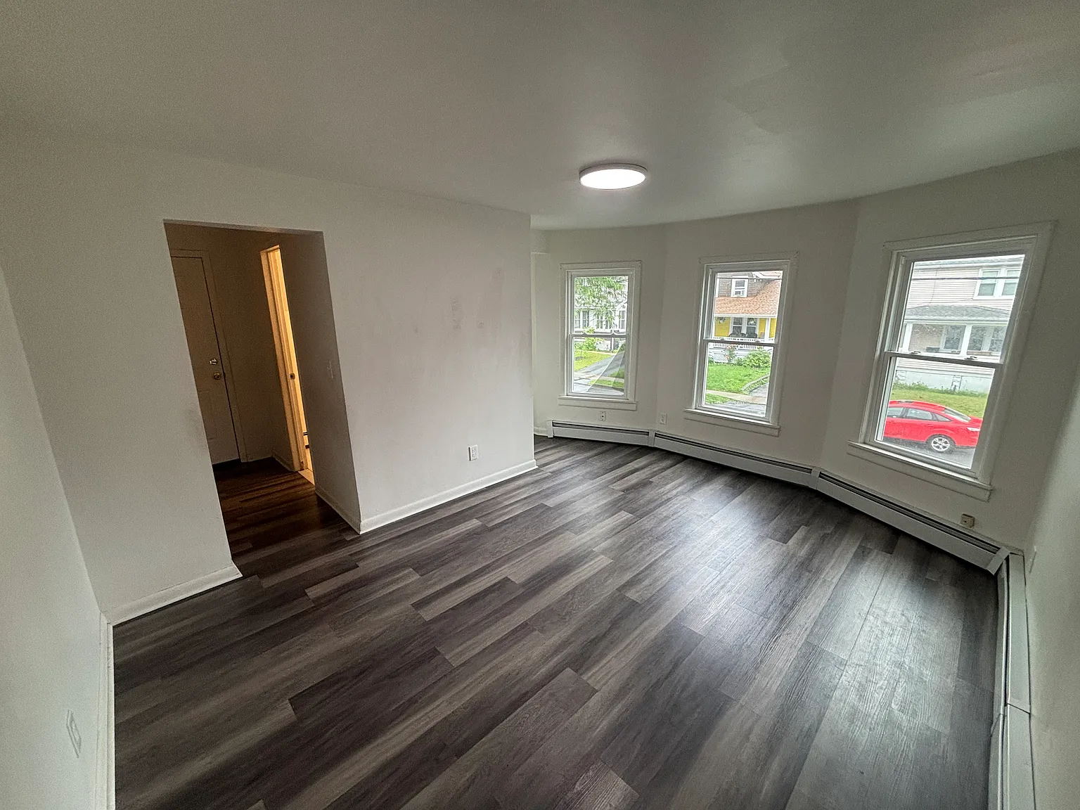 2 bed, 1200 sqft, $1,850 — Photo 3