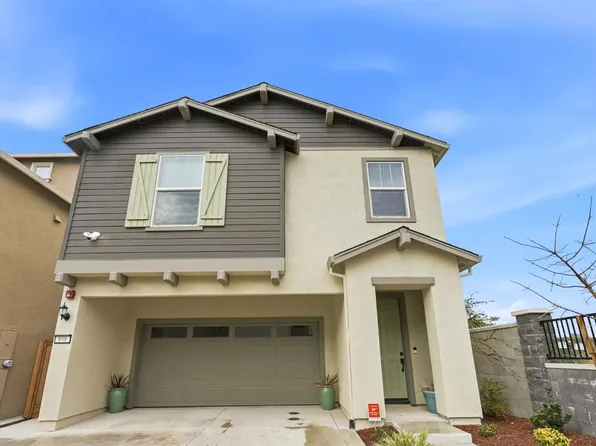 898 Lake Park Cir, Galt, CA 95632