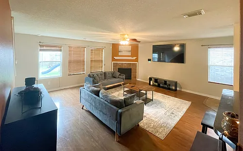 20918 Foxwood Glen Ln #1 Photo 1