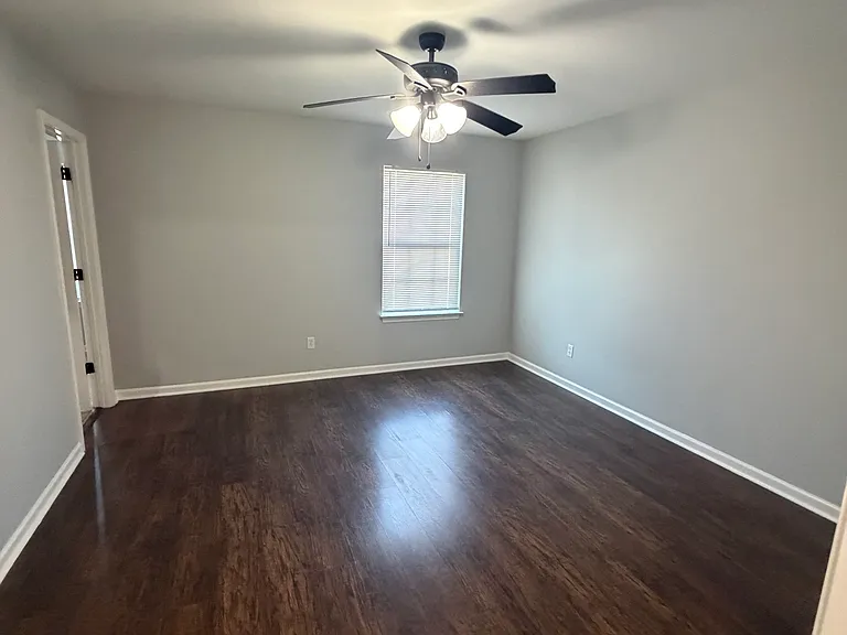 2825 Virginia Woods Cv — Photo 18