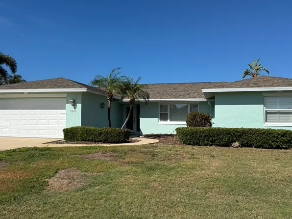 1245 79th St S, Saint Petersburg, FL 33707