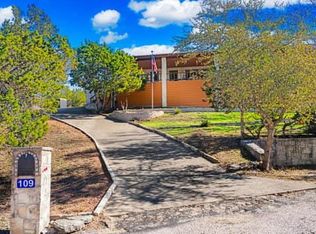 109 Valley Ridge Dr, Kerrville, TX 78028