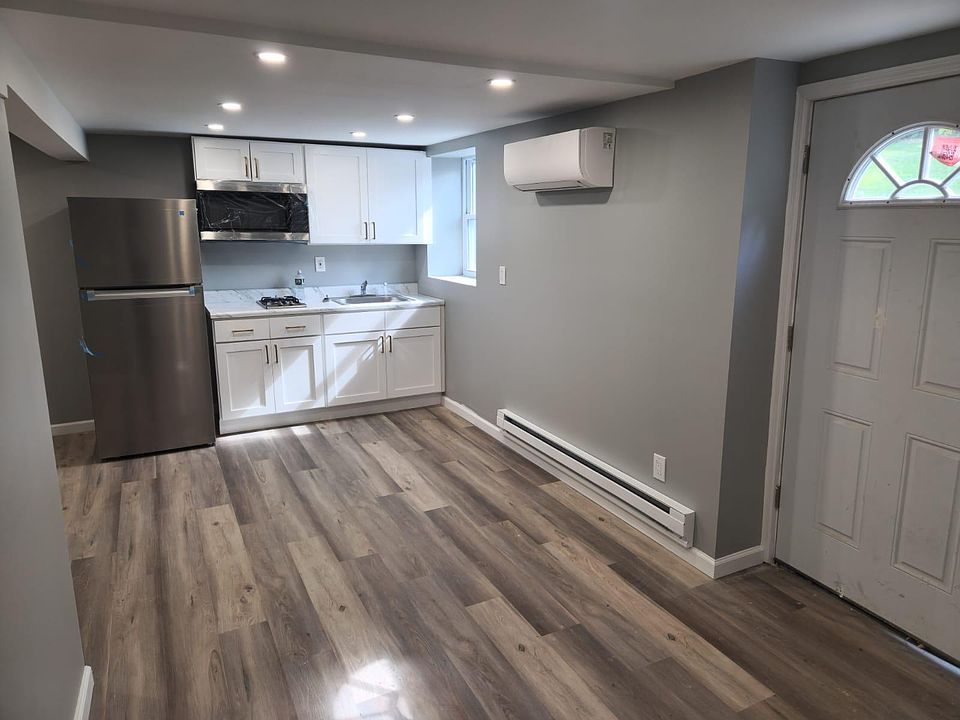 1st image of 7 Hilmar Ln #26