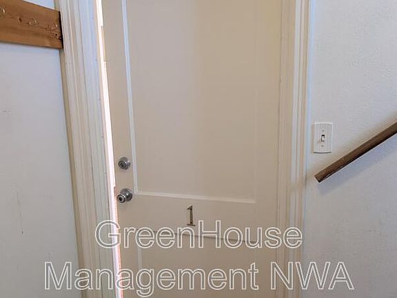 3rd image of 15 W Prospect St APT A6