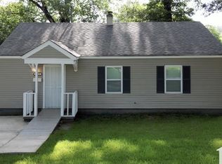 3198 Millwood Rd, Memphis, TN 38109