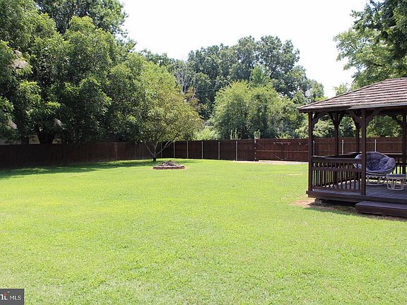 5th image of 6031 Rosedale Dr