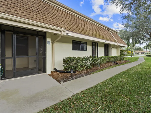 109 Half Moon Circle #C, Jupiter, FL 33458