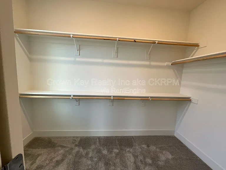 2090 Daimler St — Photo 19