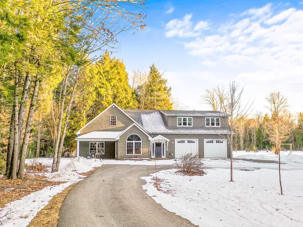 100 George Thomas Road, New Sharon, ME 04955