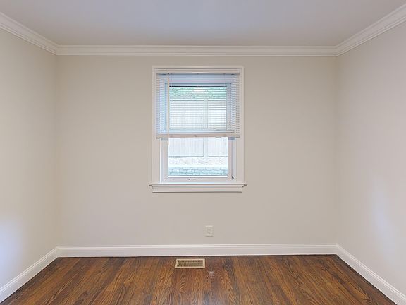 3rd image of 44 Hardwick St #1