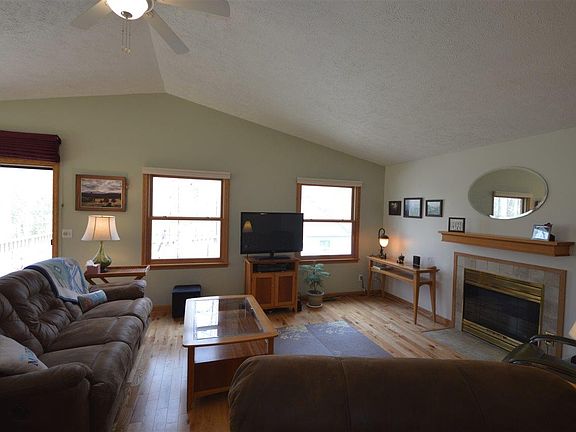 3rd image of 707 Minkin Dr