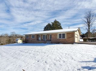 360 Parkey Rd, Ewing, VA 24248