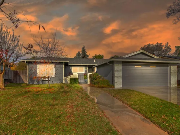 145 Waterglen Cir, Sacramento, CA 95826