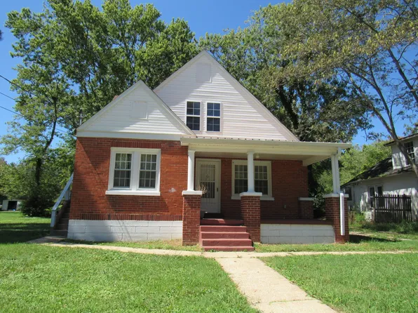 726 Maplewood Ave, Tullahoma, TN 37388