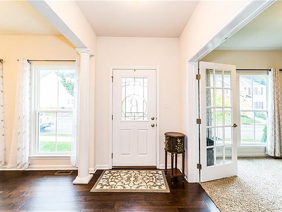 3rd image of 227 Boardwalk Dr