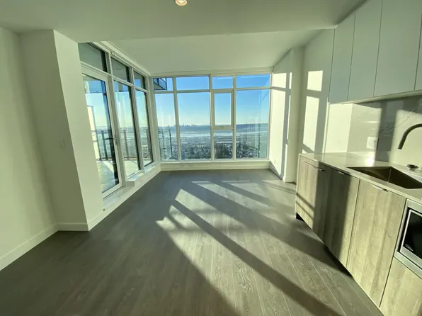 505 Nelson St #1903, Coquitlam, BC V3J 0R5